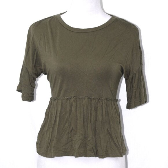 Green Fitted Peplum 3/4 Sleeve Blouse - Picture 1 of 3